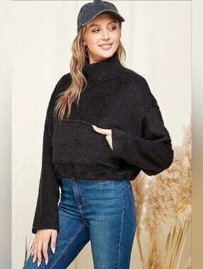 Heart & Hips Black Sherpa Funnel Neck Pullover